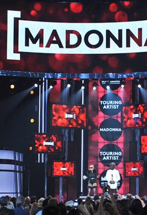 Billboard Music: كواليس ونتائج الحفل الأضخم لعام 2013